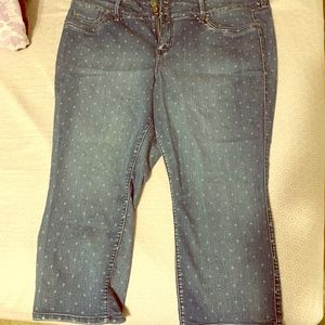 Torrid crop jeans size 24
